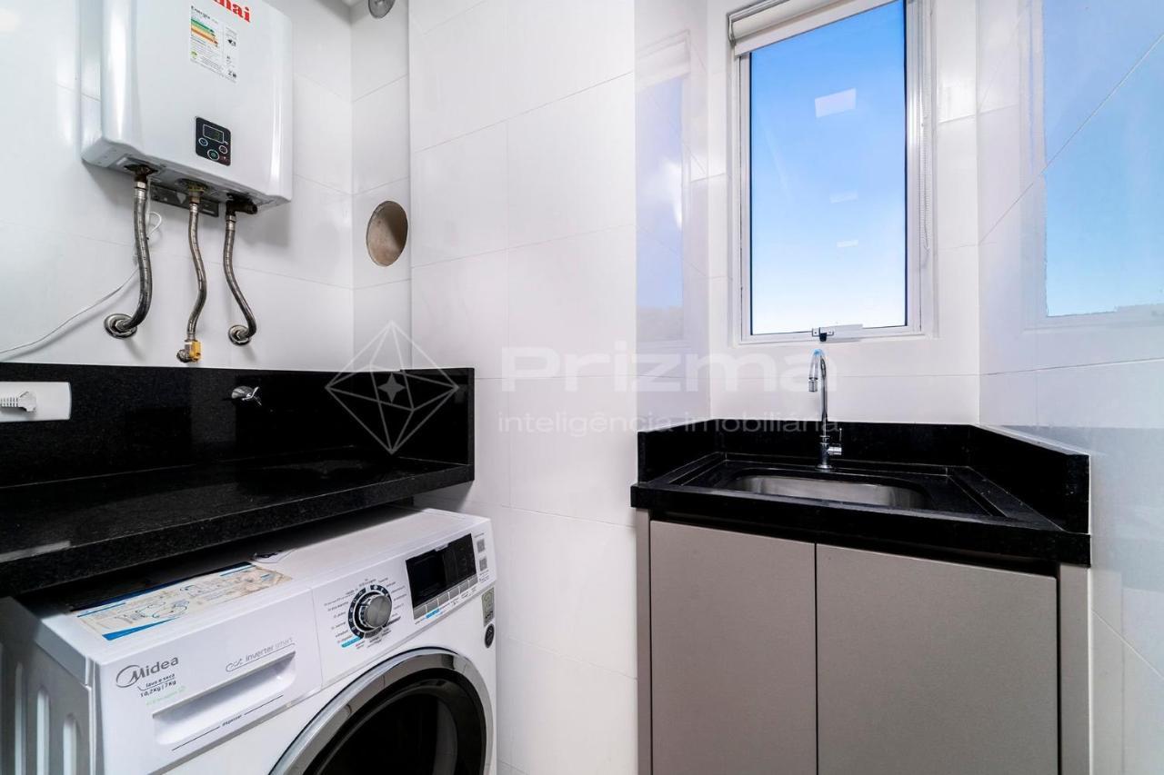 Lindo apartamento condomínio de alto padrão com piscina e academia. Bombinhas Exterior foto